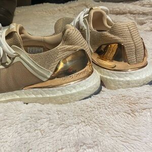 adidas UltraBoost x Stella McCartney – Future Metallic Knit (women’s 37.5Eur)